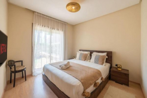Trois chambres et Jardin Prive a Prestigia